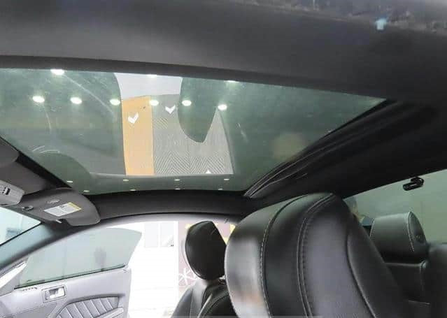 Ford Mustang 2013 automático – Motor 3.7 nafta, color negro