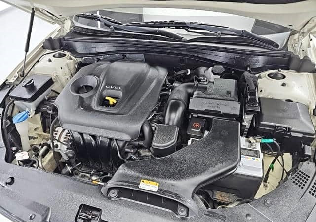 Kia K5 2019 | 2.0 Nafta · Automático · Blanco