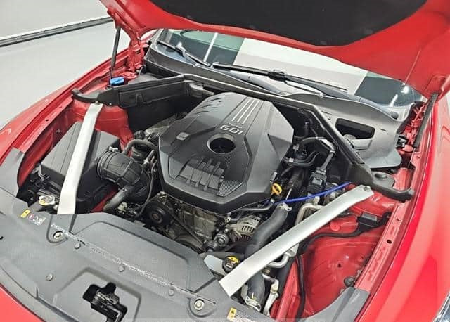 Kia Stinger 2018 | 2.0 Nafta · Automático · Tracción integral