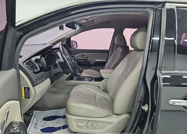 Kia Carnival 2018 | 2.2 Diésel Automática | Negro