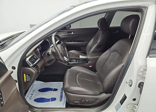 Kia K5 2019 | 2.0 Nafta · Automático · Blanco