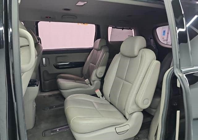 Kia Carnival 2018 | 2.2 Diésel Automática | Negro
