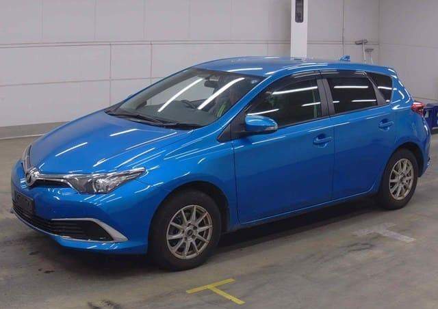 Toyota Auris 150X 2015 automático – Motor 1.5 gasolina