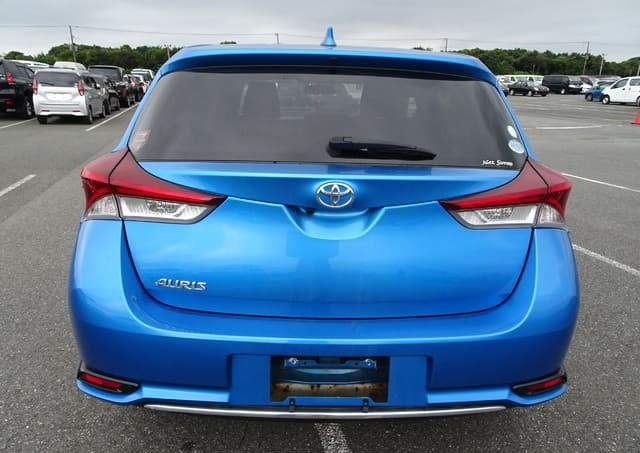 Toyota Auris 150X 2015 automático – Motor 1.5 gasolina